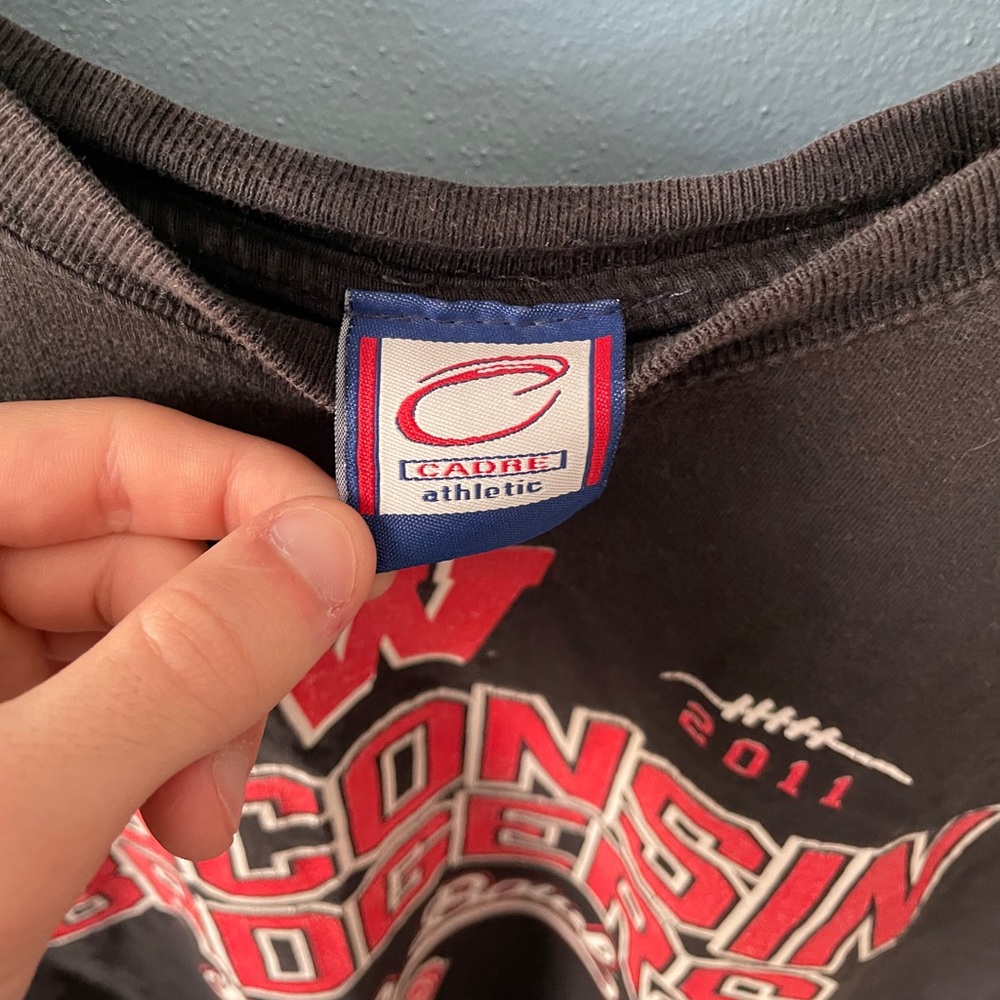 Wisconsin tee - Picture 2 of 2